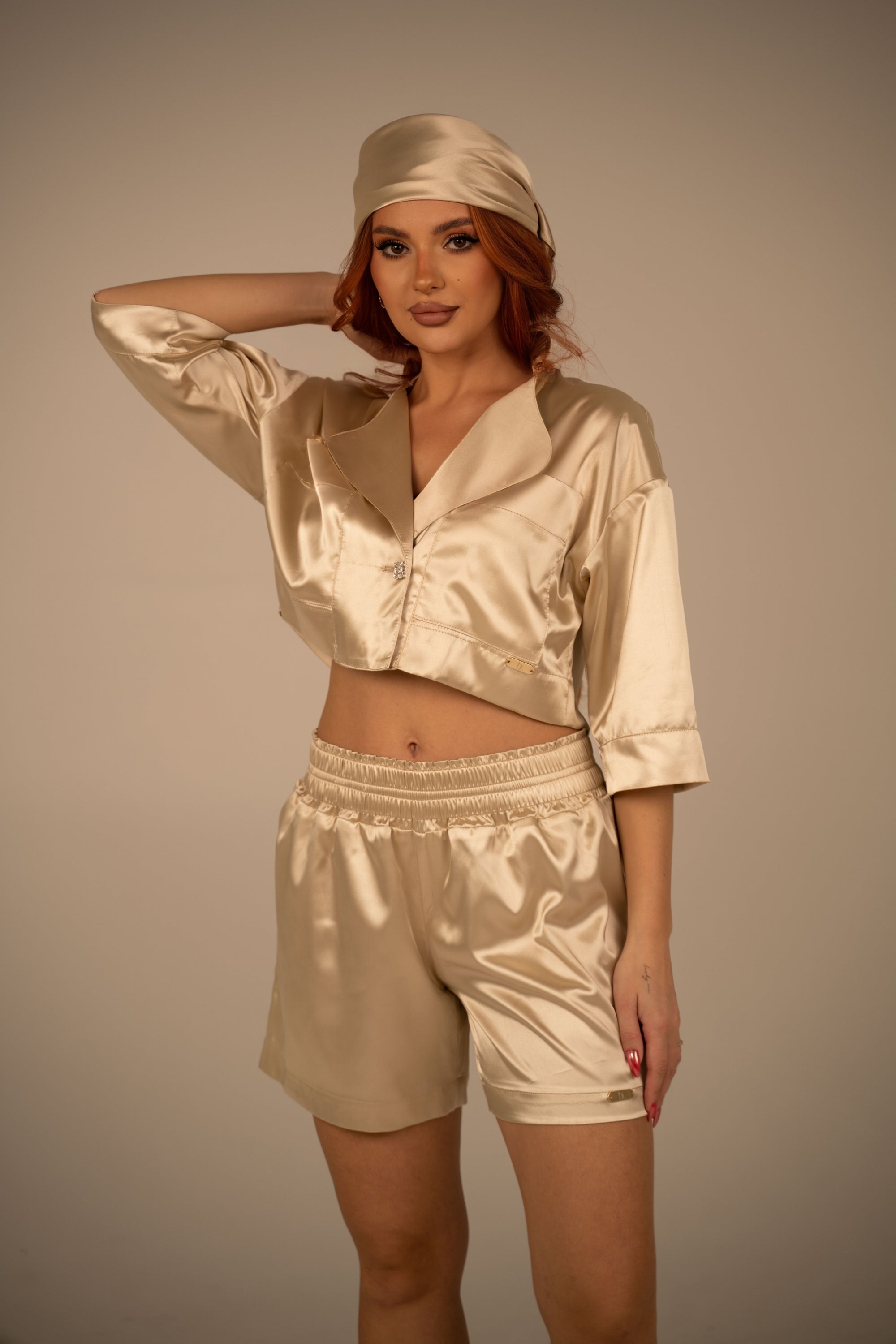 Luxusní saténová košile – zlatá